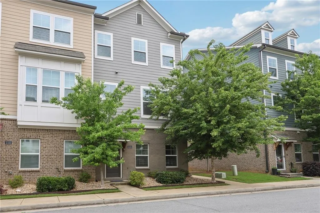 2154 Colvin Court Nw, Atlanta, Georgia 30318, 3 Bedrooms Bedrooms, ,3 BathroomsBathrooms,Residential,For Sale,2154 Colvin Court Nw,7619966