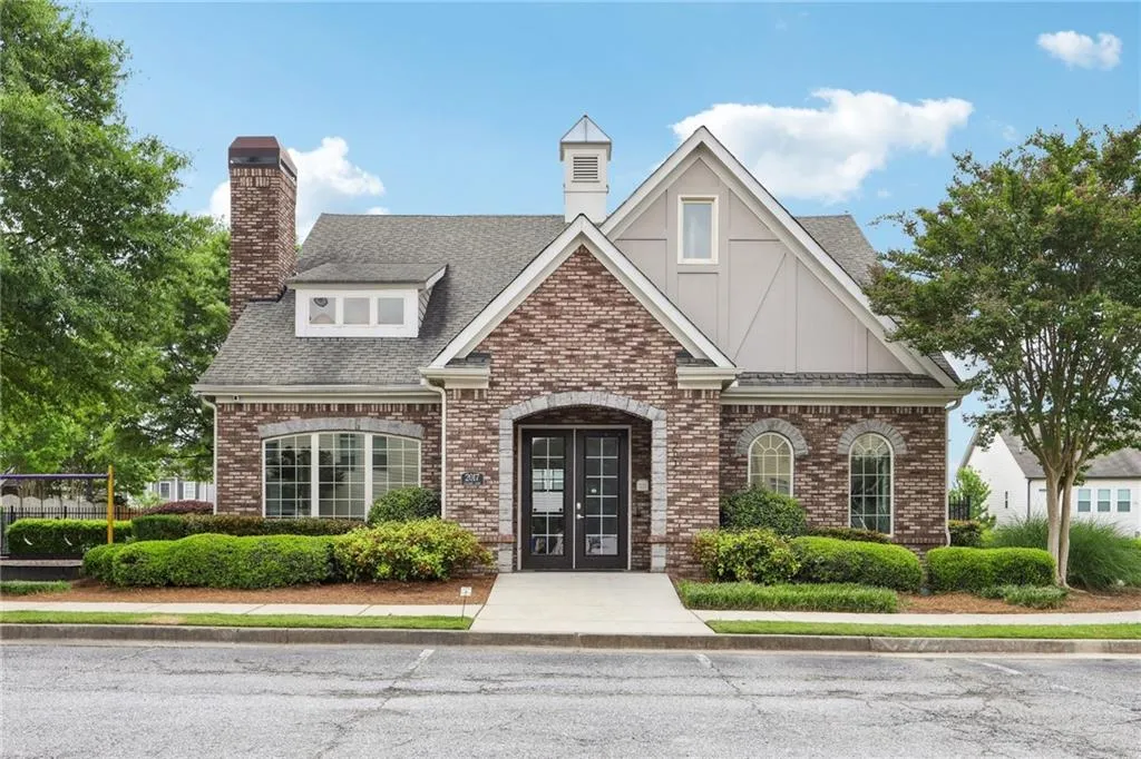 2154 Colvin Court Nw, Atlanta, Georgia 30318, 3 Bedrooms Bedrooms, ,3 BathroomsBathrooms,Residential,For Sale,2154 Colvin Court Nw,7619966