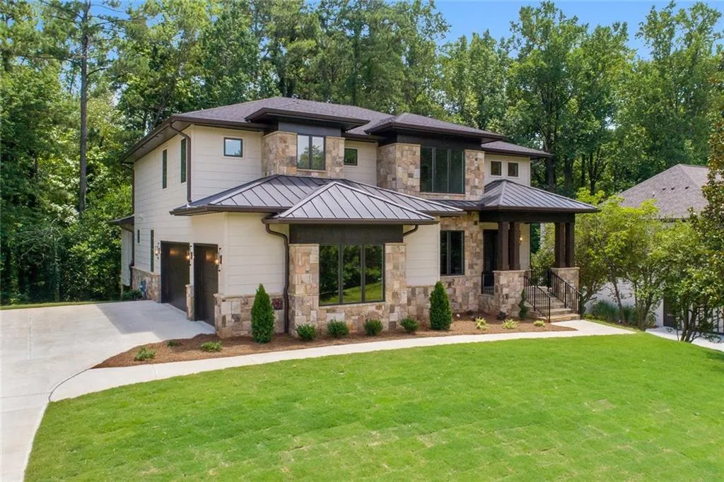 40 Bonnie Lane, Atlanta, Georgia 30328, 5 Bedrooms Bedrooms, ,5 BathroomsBathrooms,Residential,Sold,40 Bonnie Lane,6586819