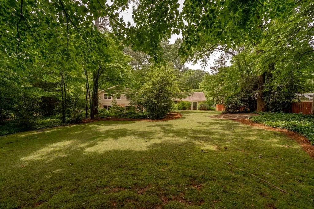 6605 Williamson Drive Ne, Atlanta, Georgia 30328, 5 Bedrooms Bedrooms, ,3 BathroomsBathrooms,Residential,Sold,6605 Williamson Drive Ne,6882111