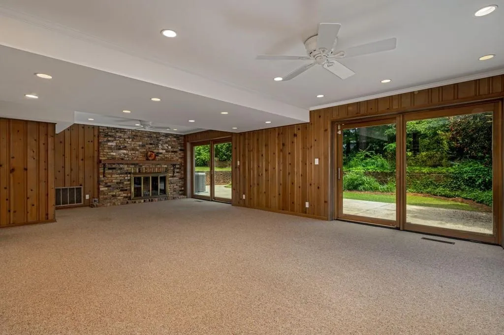 6605 Williamson Drive Ne, Atlanta, Georgia 30328, 5 Bedrooms Bedrooms, ,3 BathroomsBathrooms,Residential,Sold,6605 Williamson Drive Ne,6882111