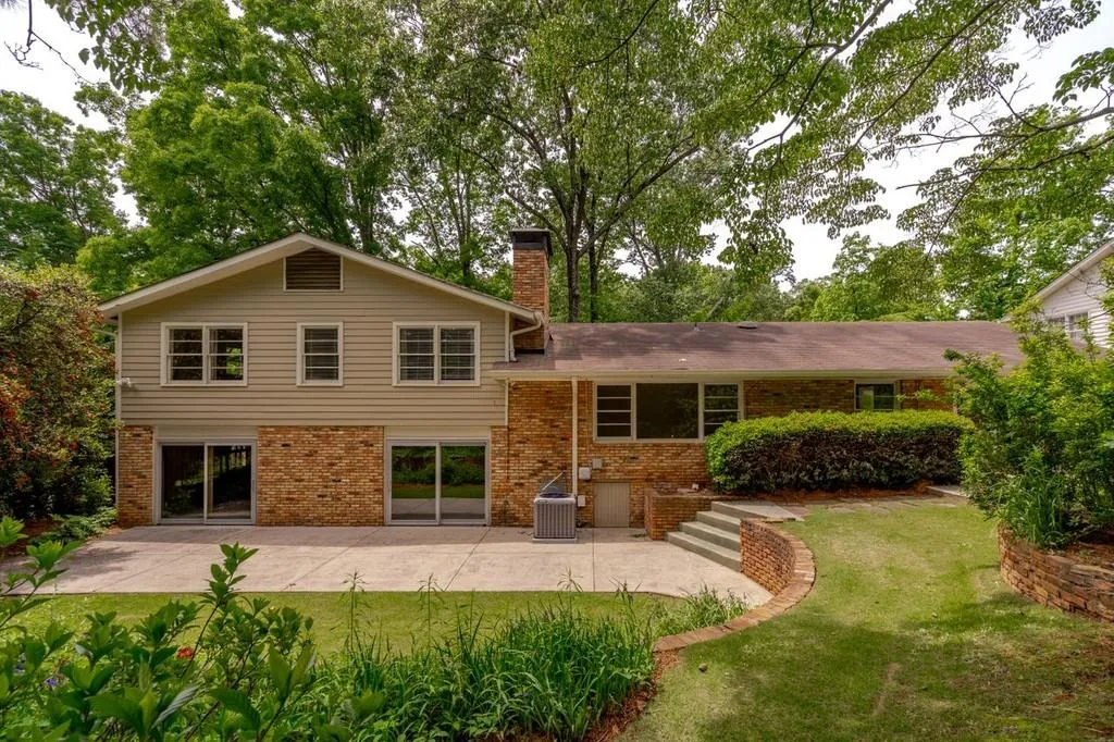 6605 Williamson Drive Ne, Atlanta, Georgia 30328, 5 Bedrooms Bedrooms, ,3 BathroomsBathrooms,Residential,Sold,6605 Williamson Drive Ne,6882111