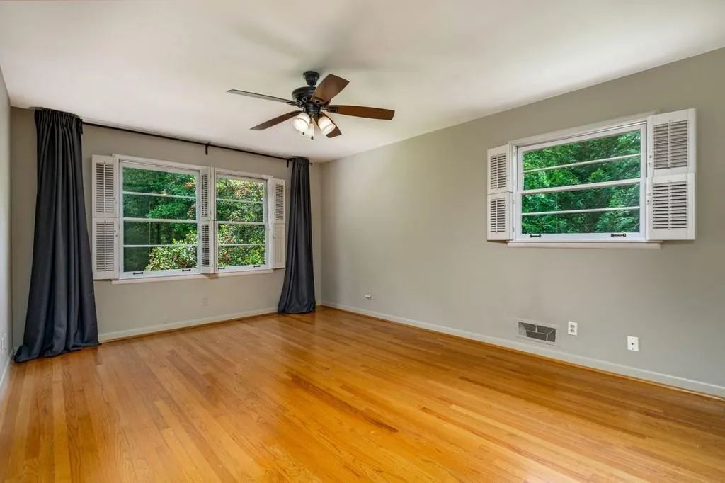 6605 Williamson Drive Ne, Atlanta, Georgia 30328, 5 Bedrooms Bedrooms, ,3 BathroomsBathrooms,Residential,Sold,6605 Williamson Drive Ne,6882111