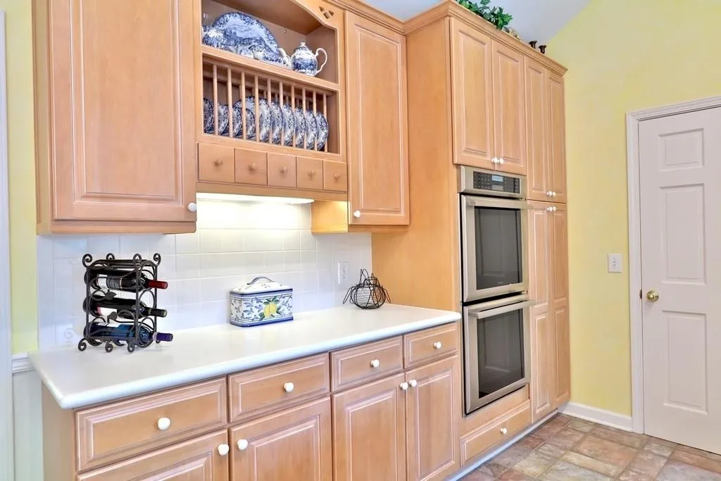 140 River Court Parkway, Sandy Springs, Georgia 30328, 5 Bedrooms Bedrooms, ,4 BathroomsBathrooms,Residential,Sold,140 River Court Parkway,6011927