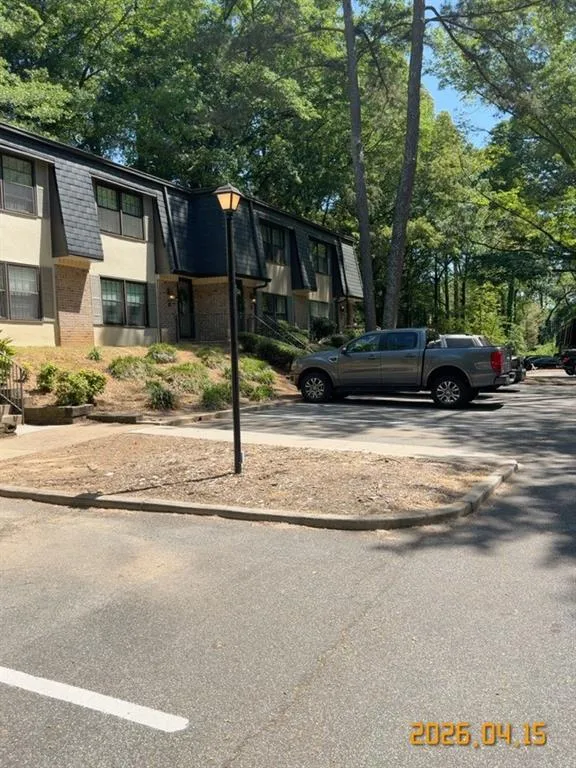 30 Arpege Way Nw, Atlanta, Georgia 30327, 2 Bedrooms Bedrooms, 0 ,2 BathroomsBathrooms,Residential,For Sale,30 Arpege Way Nw,7762426
