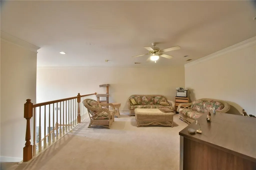 200 Somerset Court, Sandy Springs, Georgia 30350, 4 Bedrooms Bedrooms, ,3 BathroomsBathrooms,Residential,Sold,200 Somerset Court,5629253