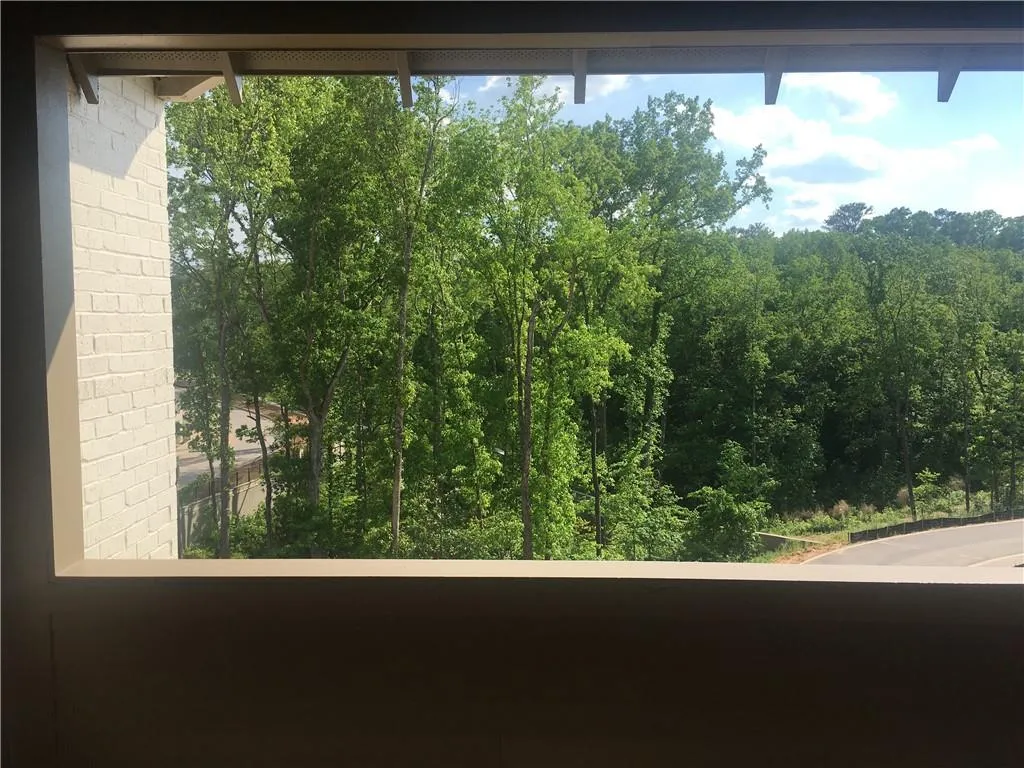 6747 Encore Boulevard Unit 129, Sandy Springs, Georgia 30328, 2 Bedrooms Bedrooms, ,3 BathroomsBathrooms,Residential,Sold,6747 Encore Boulevard Unit 129,6544118