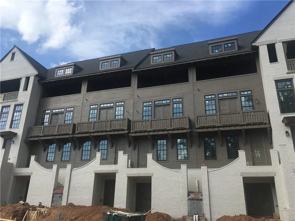 6747 Encore Boulevard Unit 129, Sandy Springs, Georgia 30328, 2 Bedrooms Bedrooms, ,3 BathroomsBathrooms,Residential,Sold,6747 Encore Boulevard Unit 129,6544118