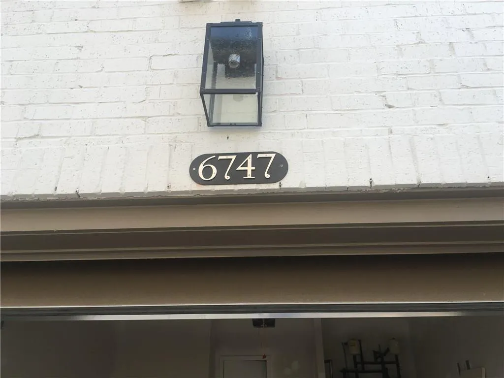 6747 Encore Boulevard Unit 129, Sandy Springs, Georgia 30328, 2 Bedrooms Bedrooms, ,3 BathroomsBathrooms,Residential,Sold,6747 Encore Boulevard Unit 129,6544118