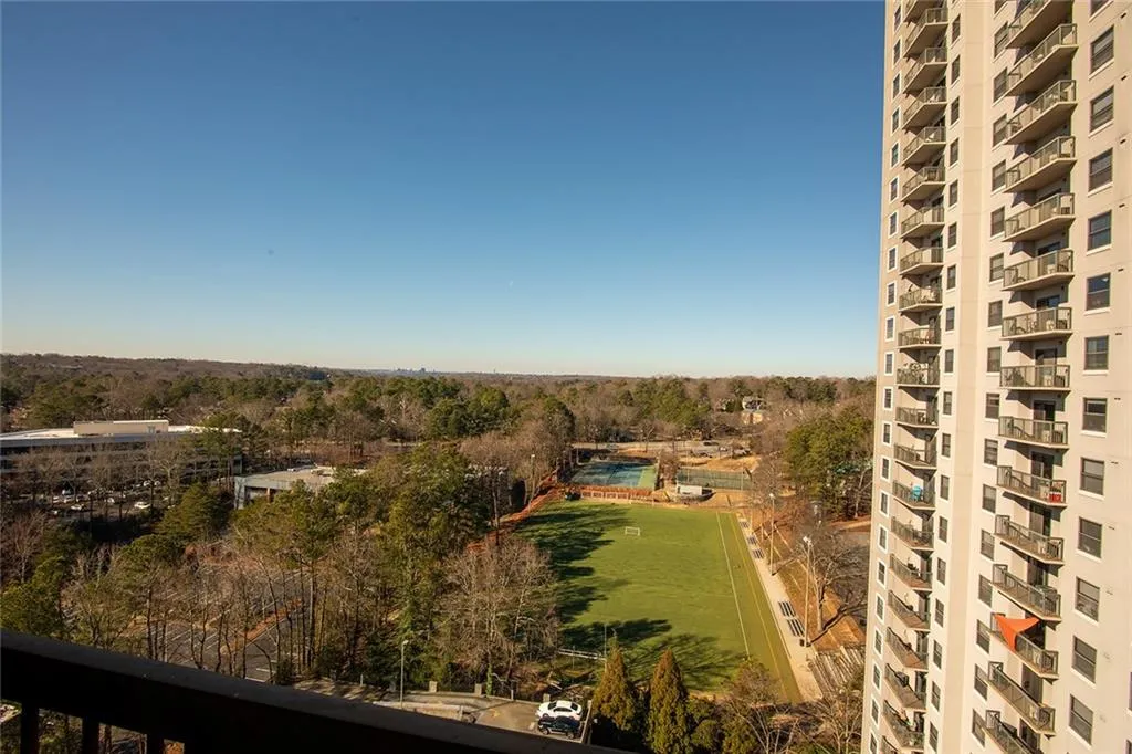 795 Hammond Drive Unit 1608, Sandy Springs, Georgia 30328, 1 Bedroom Bedrooms, ,1 BathroomBathrooms,Residential,Sold,795 Hammond Drive Unit 1608,6837410