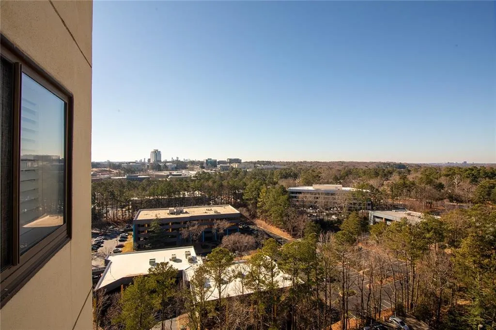 795 Hammond Drive Unit 1608, Sandy Springs, Georgia 30328, 1 Bedroom Bedrooms, ,1 BathroomBathrooms,Residential,Sold,795 Hammond Drive Unit 1608,6837410