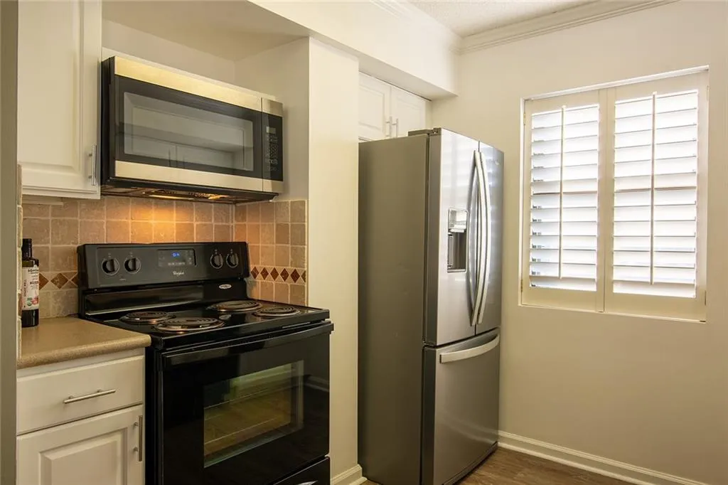 795 Hammond Drive Unit 1608, Sandy Springs, Georgia 30328, 1 Bedroom Bedrooms, ,1 BathroomBathrooms,Residential,Sold,795 Hammond Drive Unit 1608,6837410