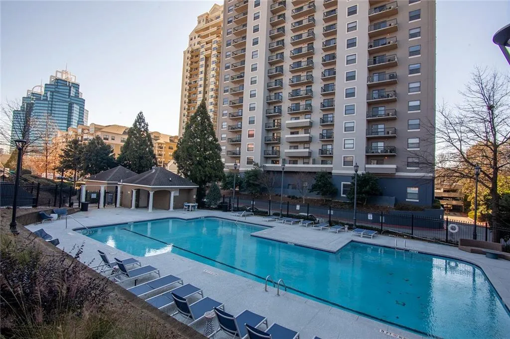 795 Hammond Drive Unit 1608, Sandy Springs, Georgia 30328, 1 Bedroom Bedrooms, ,1 BathroomBathrooms,Residential,Sold,795 Hammond Drive Unit 1608,6837410