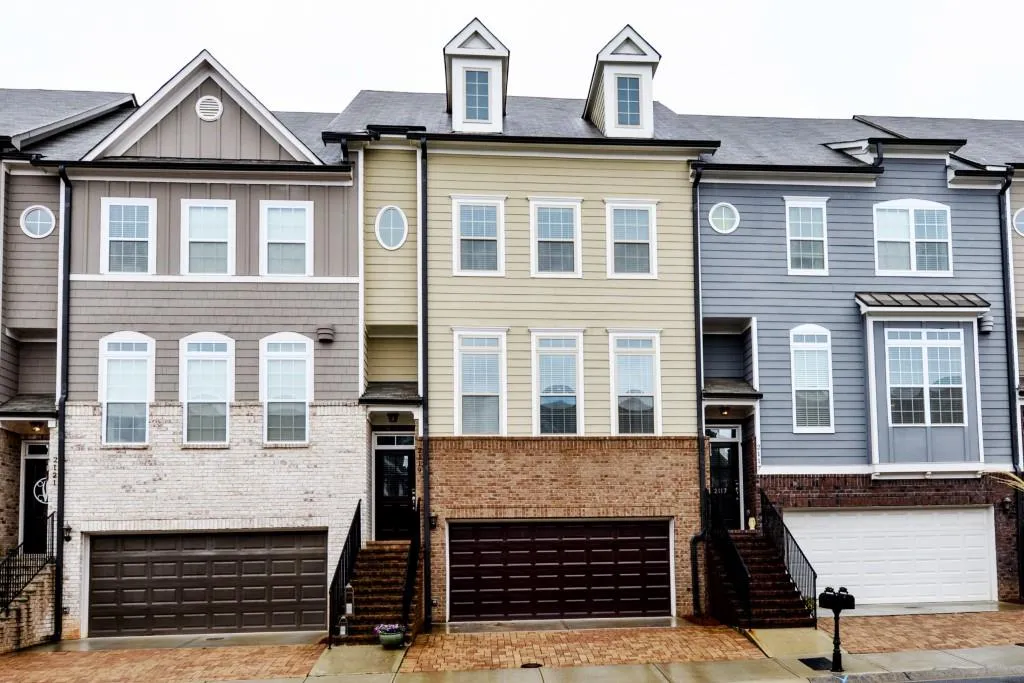 2119 Garrison Way, Atlanta, Georgia 30318, 3 Bedrooms Bedrooms, ,3 BathroomsBathrooms,Residential,Sold,2119 Garrison Way,6001672