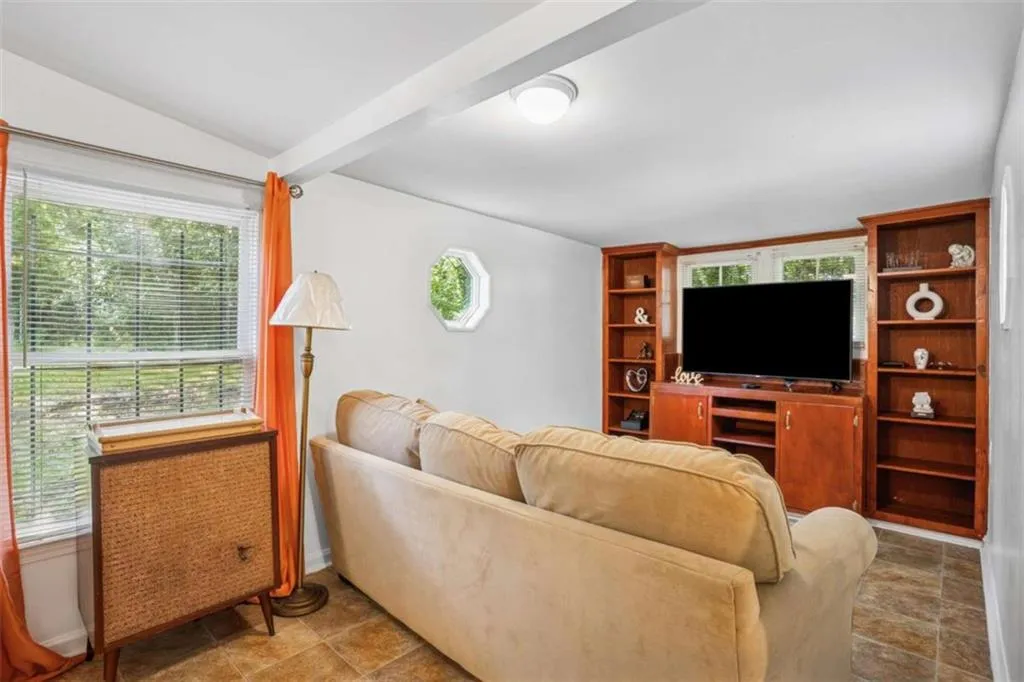 25 Johnson Road, Atlanta, Georgia 30318, 3 Bedrooms Bedrooms, ,1 BathroomBathrooms,Residential,For Sale,25 Johnson Road,7645362