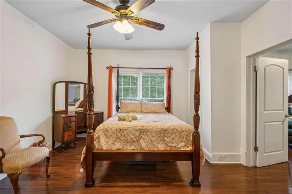 25 Johnson Road, Atlanta, Georgia 30318, 3 Bedrooms Bedrooms, ,1 BathroomBathrooms,Residential,For Sale,25 Johnson Road,7645362