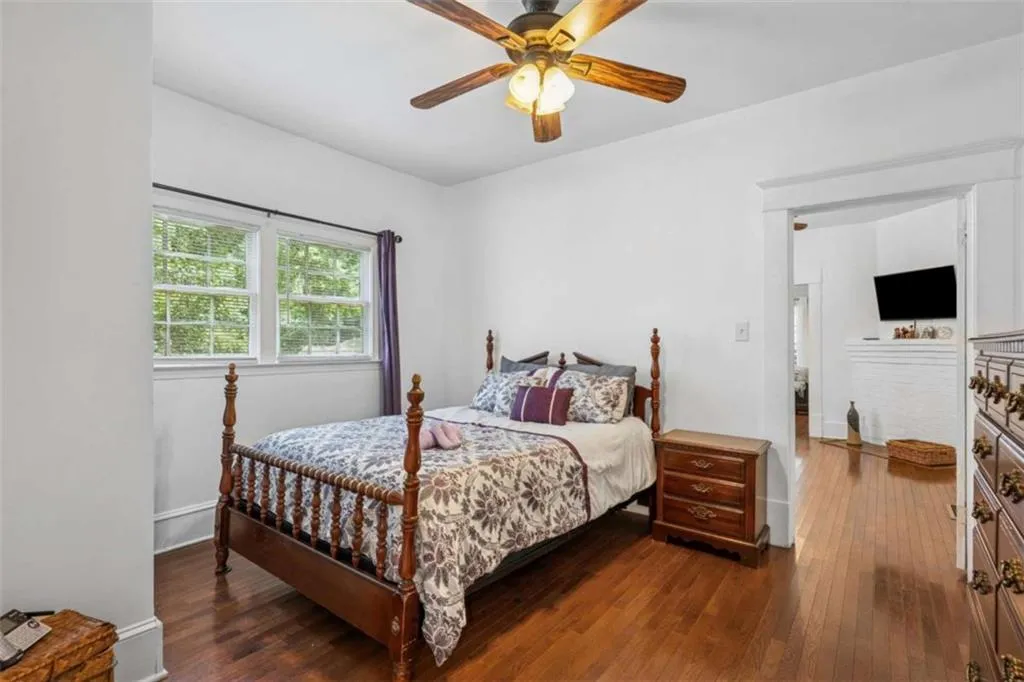 25 Johnson Road, Atlanta, Georgia 30318, 3 Bedrooms Bedrooms, ,1 BathroomBathrooms,Residential,For Sale,25 Johnson Road,7645362