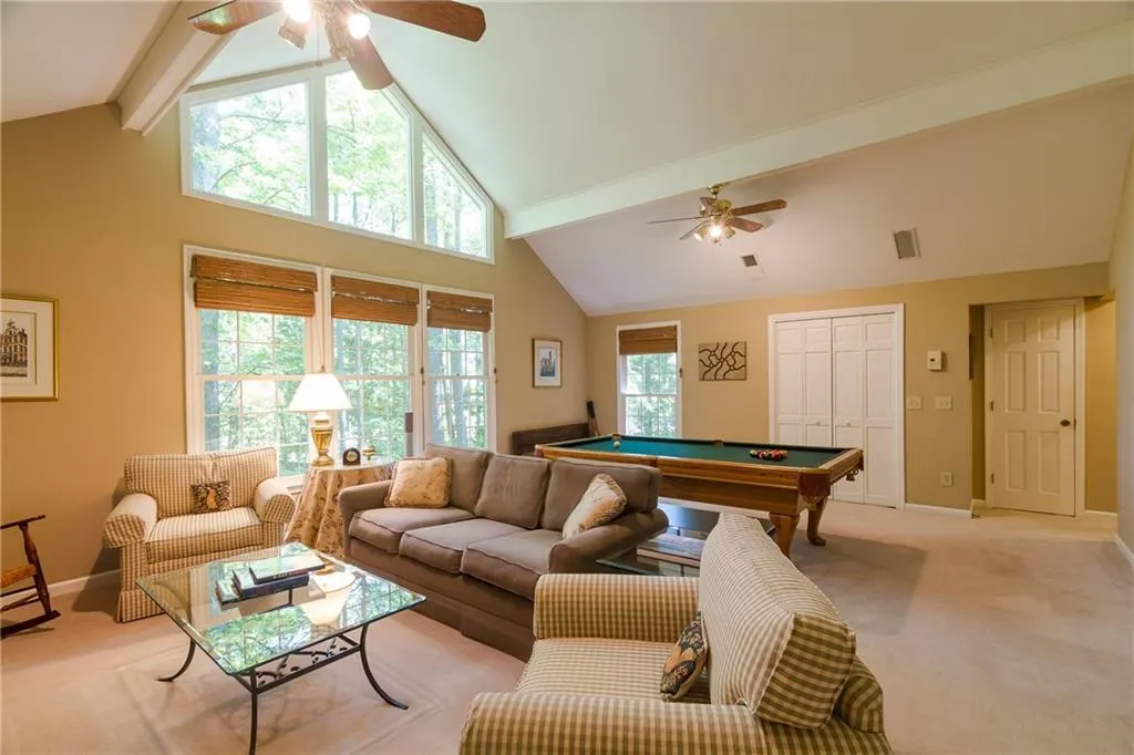 210 Old College Way, Sandy Springs, Georgia 30328, 4 Bedrooms Bedrooms, ,3 BathroomsBathrooms,Residential,Sold,210 Old College Way,5850989