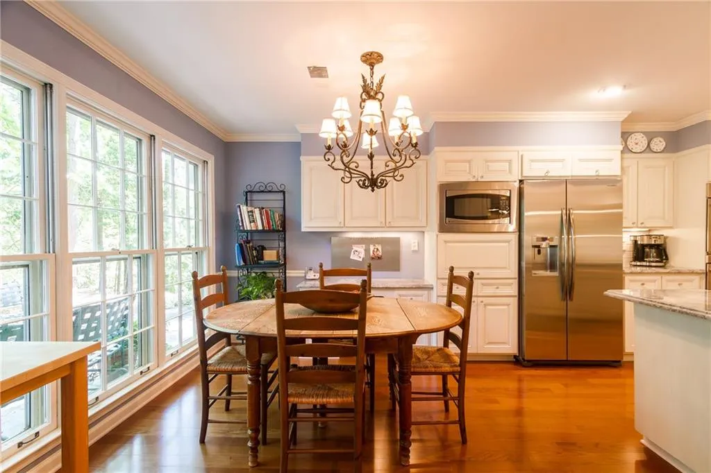 210 Old College Way, Sandy Springs, Georgia 30328, 4 Bedrooms Bedrooms, ,3 BathroomsBathrooms,Residential,Sold,210 Old College Way,5850989