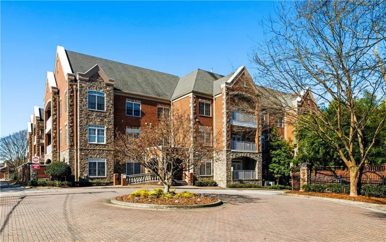 417 Clairemont Avenue Unit 319, Decatur, Georgia 30030