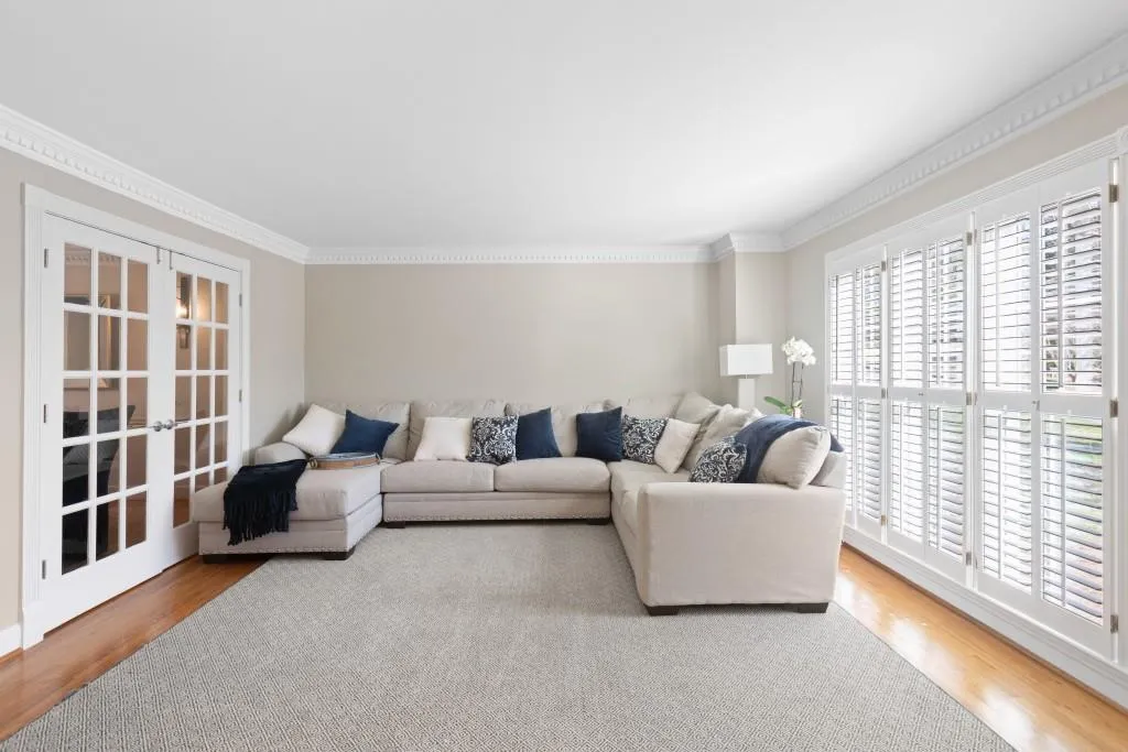 40 Messina Way, Sandy Springs, Georgia 30328, 5 Bedrooms Bedrooms, ,3 BathroomsBathrooms,Residential,Sold,40 Messina Way,7011276