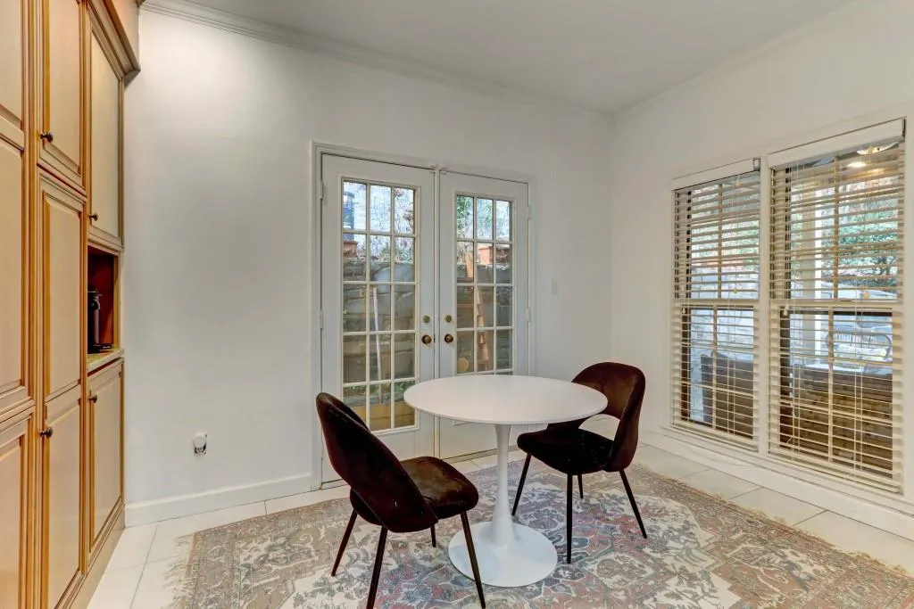 3520 Vinings Ridge Court, Atlanta, Georgia 30339, 3 Bedrooms Bedrooms, ,2 BathroomsBathrooms,Residential,For Sale,3520 Vinings Ridge Court,7663274