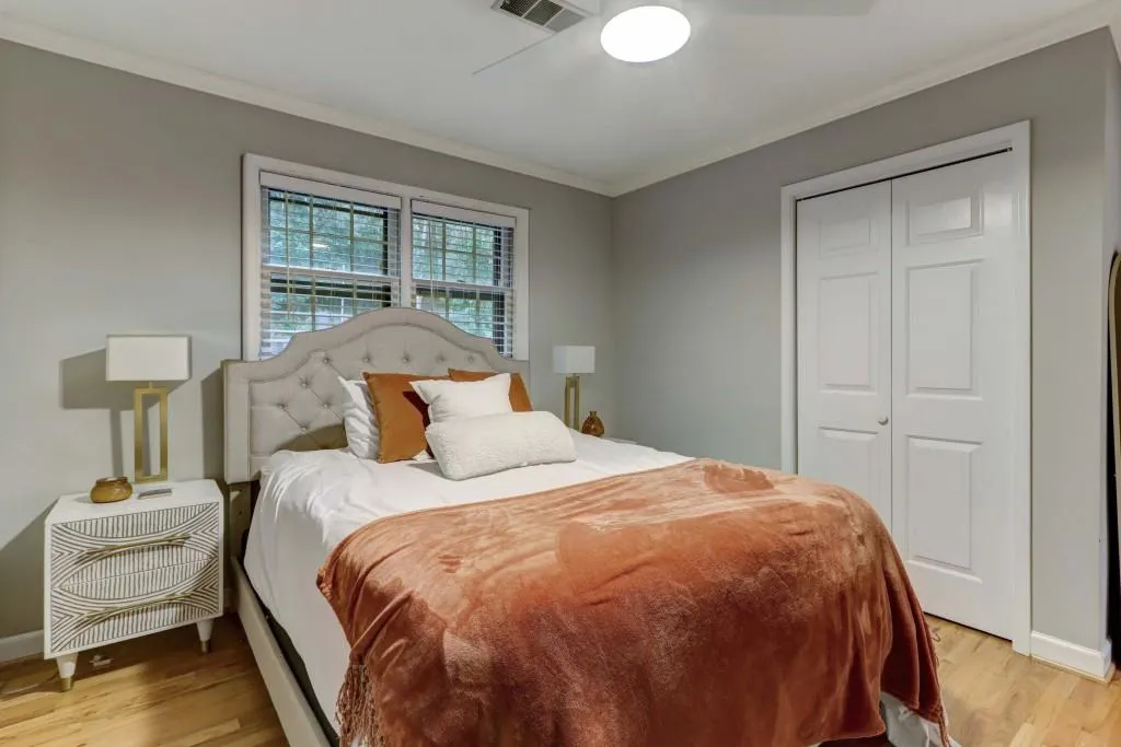 3520 Vinings Ridge Court, Atlanta, Georgia 30339, 3 Bedrooms Bedrooms, ,2 BathroomsBathrooms,Residential,For Sale,3520 Vinings Ridge Court,7663274