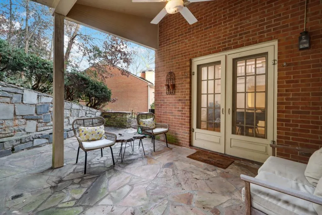 3520 Vinings Ridge Court, Atlanta, Georgia 30339, 3 Bedrooms Bedrooms, ,2 BathroomsBathrooms,Residential,For Sale,3520 Vinings Ridge Court,7663274