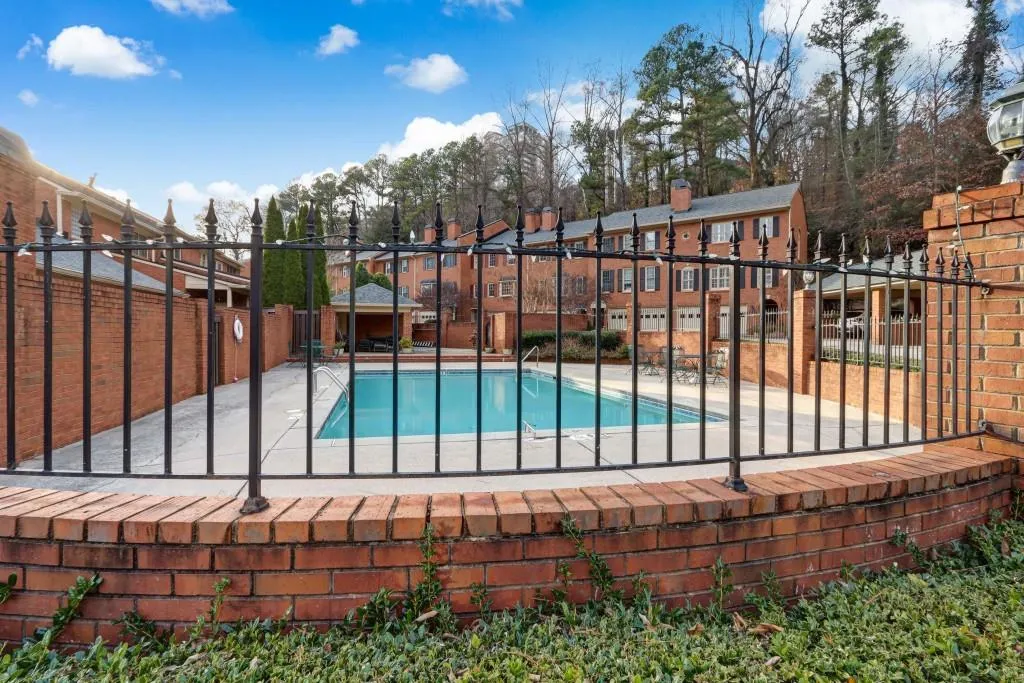 3520 Vinings Ridge Court, Atlanta, Georgia 30339, 3 Bedrooms Bedrooms, ,2 BathroomsBathrooms,Residential,For Sale,3520 Vinings Ridge Court,7663274