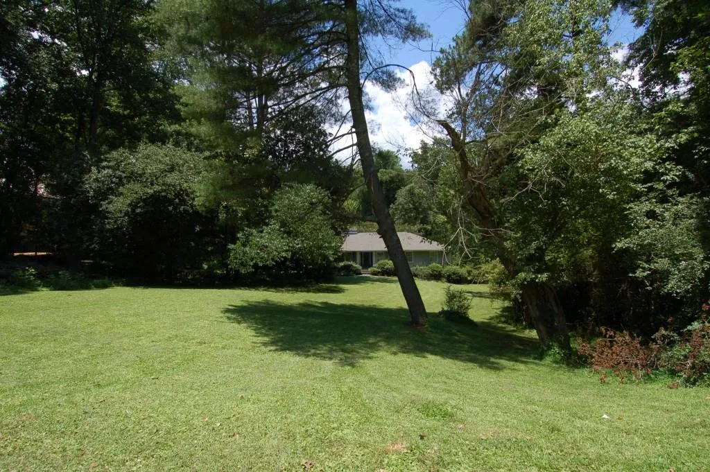865 N Island Drive, Sandy Springs, Georgia 30327, 3 Bedrooms Bedrooms, ,3 BathroomsBathrooms,Residential,Sold,865 N Island Drive,6041025