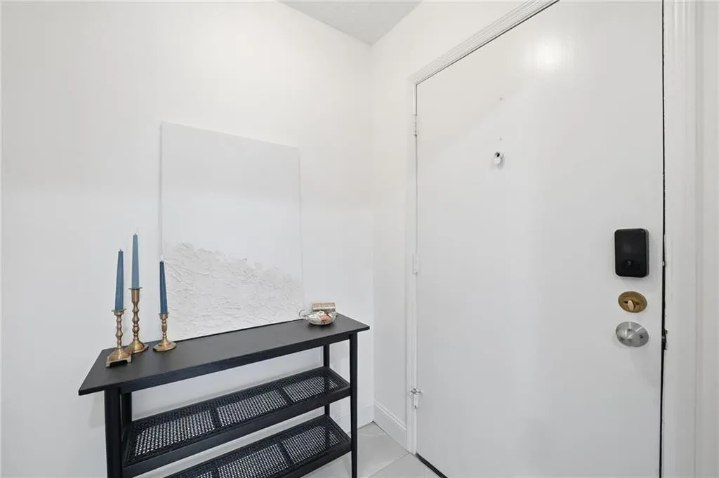 6851 Roswell Road Unit H29, Atlanta, Georgia 30328, 2 Bedrooms Bedrooms, ,2 BathroomsBathrooms,Residential,For Sale,6851 Roswell Road Unit H29,7744378