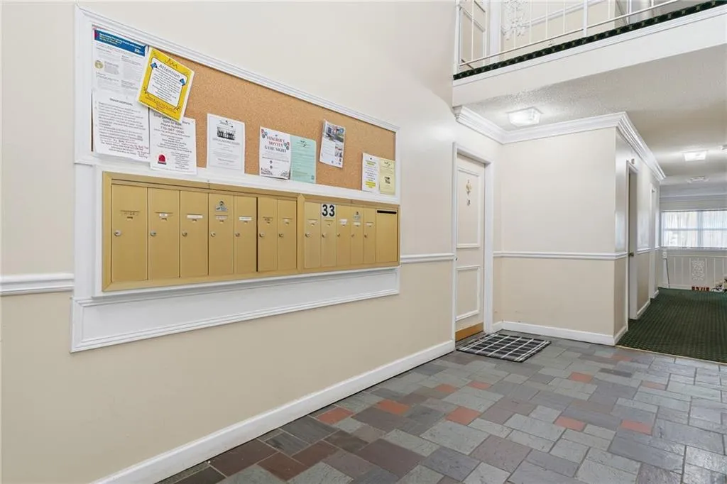 6851 Roswell Road Unit H29, Atlanta, Georgia 30328, 2 Bedrooms Bedrooms, ,2 BathroomsBathrooms,Residential,For Sale,6851 Roswell Road Unit H29,7744378