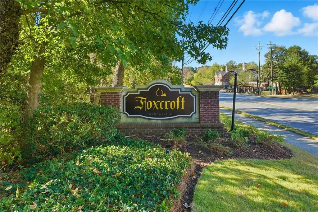 6851 Roswell Road Unit H29, Atlanta, Georgia 30328, 2 Bedrooms Bedrooms, ,2 BathroomsBathrooms,Residential,For Sale,6851 Roswell Road Unit H29,7744378