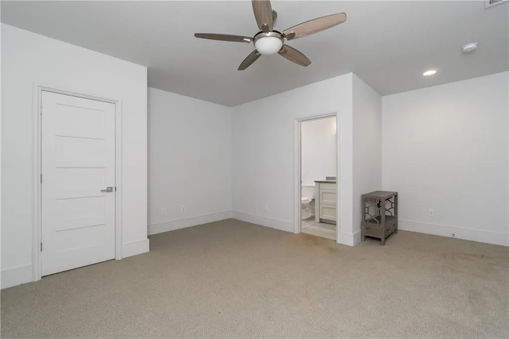 1875 Spalding Drive, Sandy Springs, Georgia 30350, 6 Bedrooms Bedrooms, ,6 BathroomsBathrooms,Residential,Sold,1875 Spalding Drive,7176870