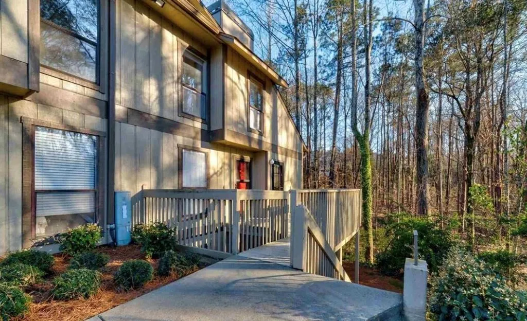 View of property exterior
