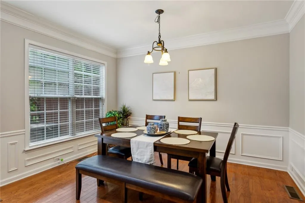 3895 Old Atlanta Station Drive Se Unit 1, Atlanta, Georgia 30339, 3 Bedrooms Bedrooms, ,3 BathroomsBathrooms,Residential,For Sale,3895 Old Atlanta Station Drive Se Unit 1,7666325