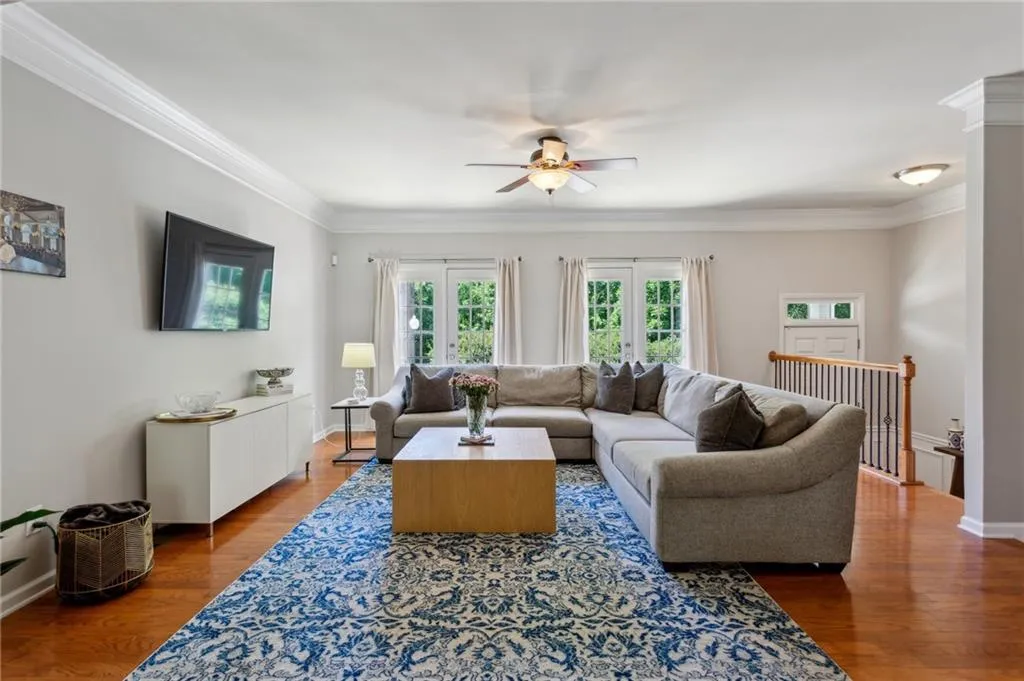 3895 Old Atlanta Station Drive Se Unit 1, Atlanta, Georgia 30339, 3 Bedrooms Bedrooms, ,3 BathroomsBathrooms,Residential,For Sale,3895 Old Atlanta Station Drive Se Unit 1,7666325