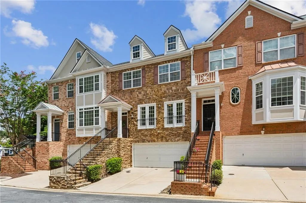 3895 Old Atlanta Station Drive Se Unit 1, Atlanta, Georgia 30339, 3 Bedrooms Bedrooms, ,3 BathroomsBathrooms,Residential,For Sale,3895 Old Atlanta Station Drive Se Unit 1,7666325
