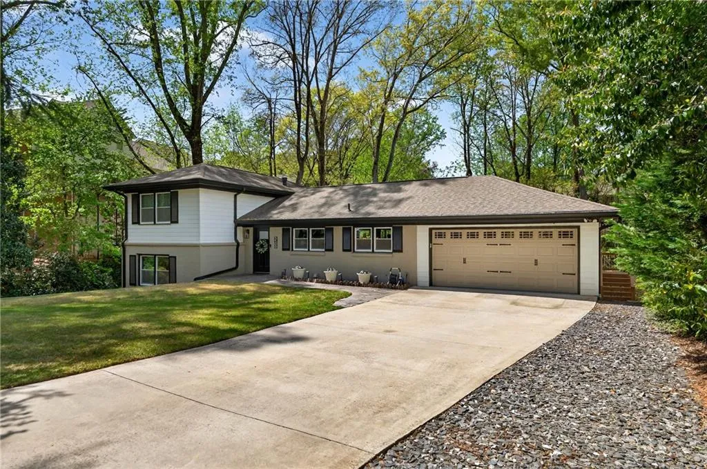 5500 Sherrell Drive, Atlanta, Georgia 30342, 3 Bedrooms Bedrooms, ,2 BathroomsBathrooms,Residential,For Sale,5500 Sherrell Drive,7765097