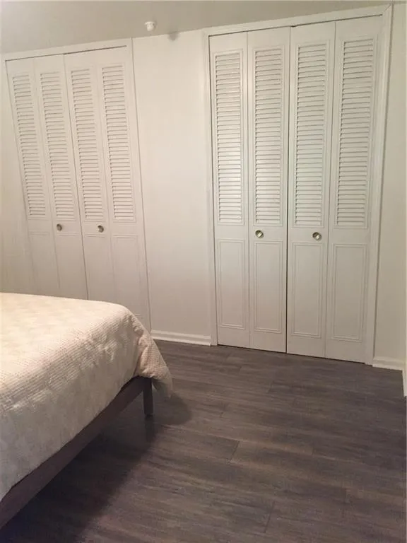 5400 Ne Roswell Road Unit M11, Atlanta, Georgia 30342, 2 Bedrooms Bedrooms, ,2 BathroomsBathrooms,Residential,Sold,5400 Ne Roswell Road Unit M11,5727955