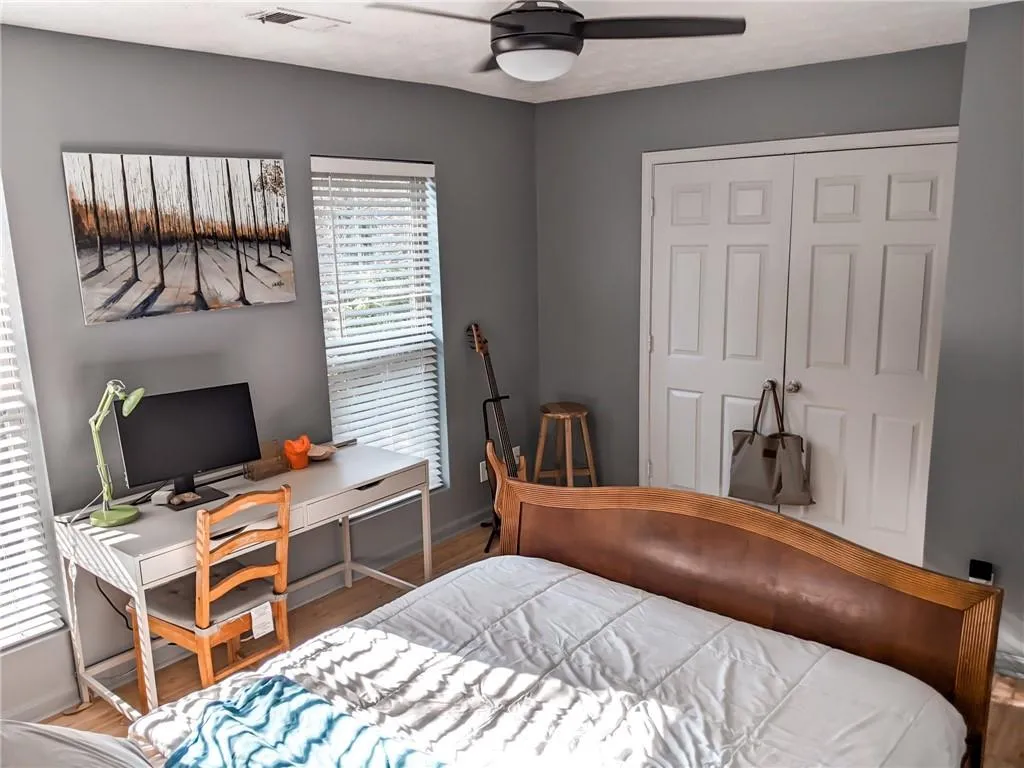 255 Winding River Drive Unit C, Sandy Springs, Georgia 30350, 2 Bedrooms Bedrooms, ,1 BathroomBathrooms,Residential,Sold,255 Winding River Drive Unit C,7010355