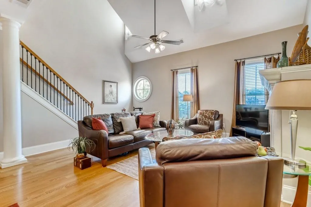 6412 Paulson Place, Sandy Springs, Georgia 30328, 3 Bedrooms Bedrooms, ,3 BathroomsBathrooms,Residential,Sold,6412 Paulson Place,6796989