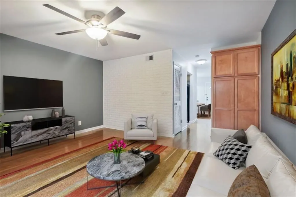 517 Granite Ridge Place, Sandy Springs, Georgia 30350, 2 Bedrooms Bedrooms, ,1 BathroomBathrooms,Residential,Sold,517 Granite Ridge Place,7257623