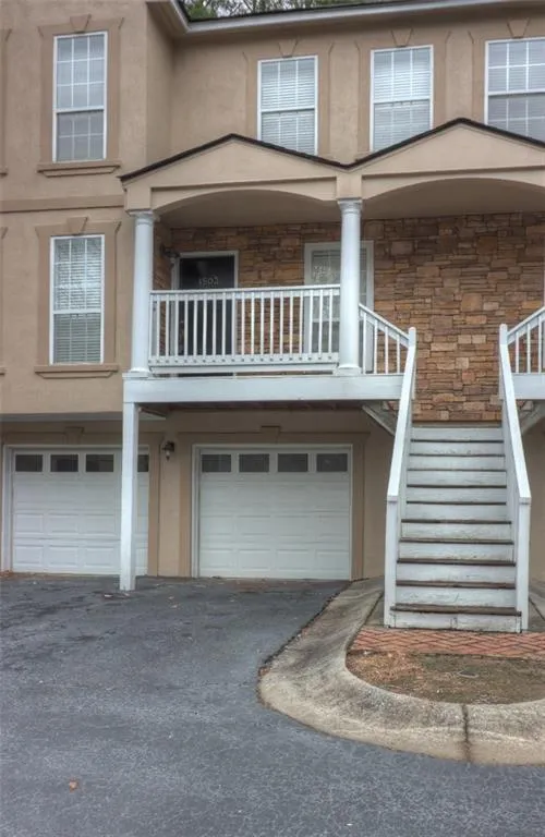 1503 Masons Creek Circle, Sandy Springs, Georgia 30350, 3 Bedrooms Bedrooms, ,2 BathroomsBathrooms,Residential,Sold,1503 Masons Creek Circle,6538047