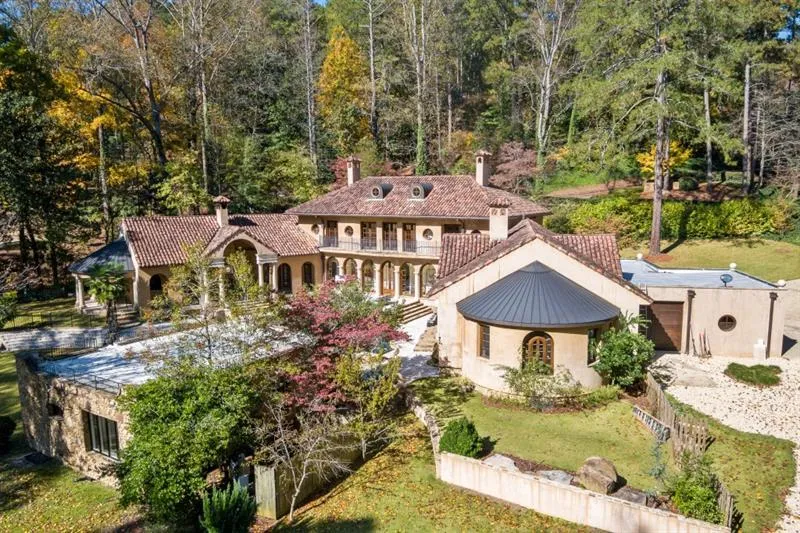 876 Crest Valley Drive Nw, Atlanta, Georgia 30327, 5 Bedrooms Bedrooms, ,5 BathroomsBathrooms,Residential,Sold,876 Crest Valley Drive Nw,6717364