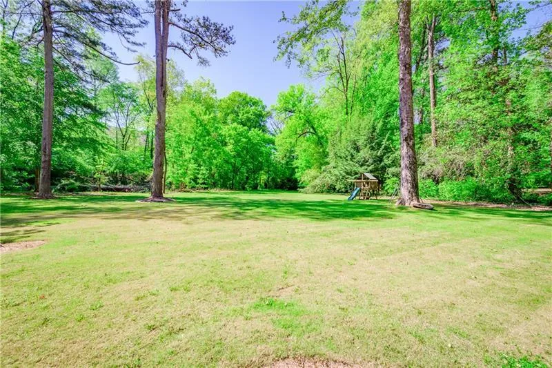 876 Crest Valley Drive Nw, Atlanta, Georgia 30327, 5 Bedrooms Bedrooms, ,5 BathroomsBathrooms,Residential,Sold,876 Crest Valley Drive Nw,6717364