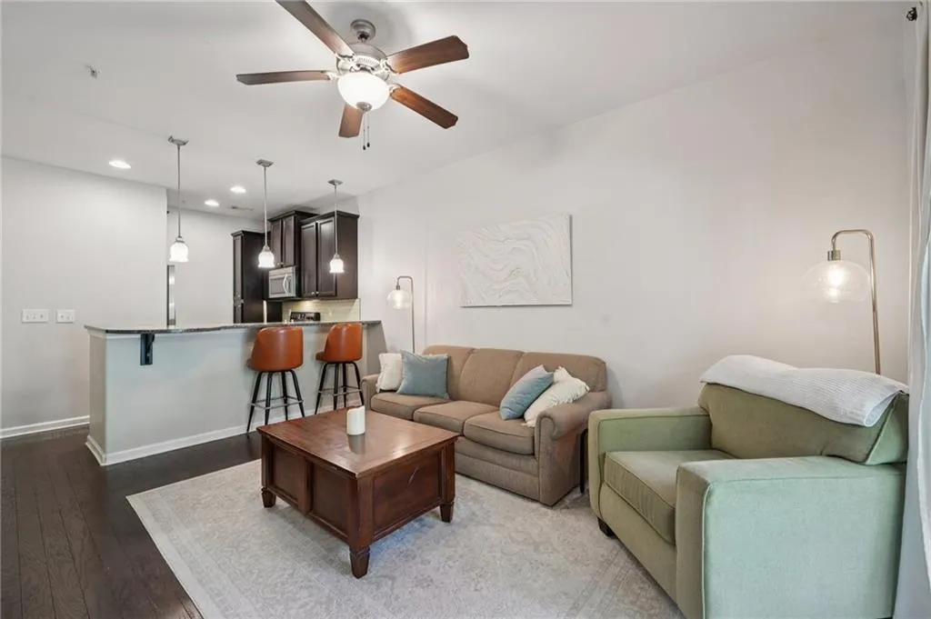 215 Semel Drive Nw Unit 452, Atlanta, Georgia 30309, 2 Bedrooms Bedrooms, ,2 BathroomsBathrooms,Residential,For Sale,215 Semel Drive Nw Unit 452,7671731