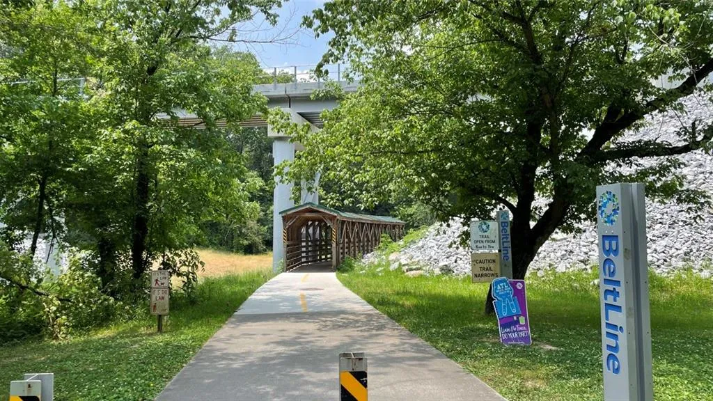 215 Semel Drive Nw Unit 452, Atlanta, Georgia 30309, 2 Bedrooms Bedrooms, ,2 BathroomsBathrooms,Residential,For Sale,215 Semel Drive Nw Unit 452,7671731