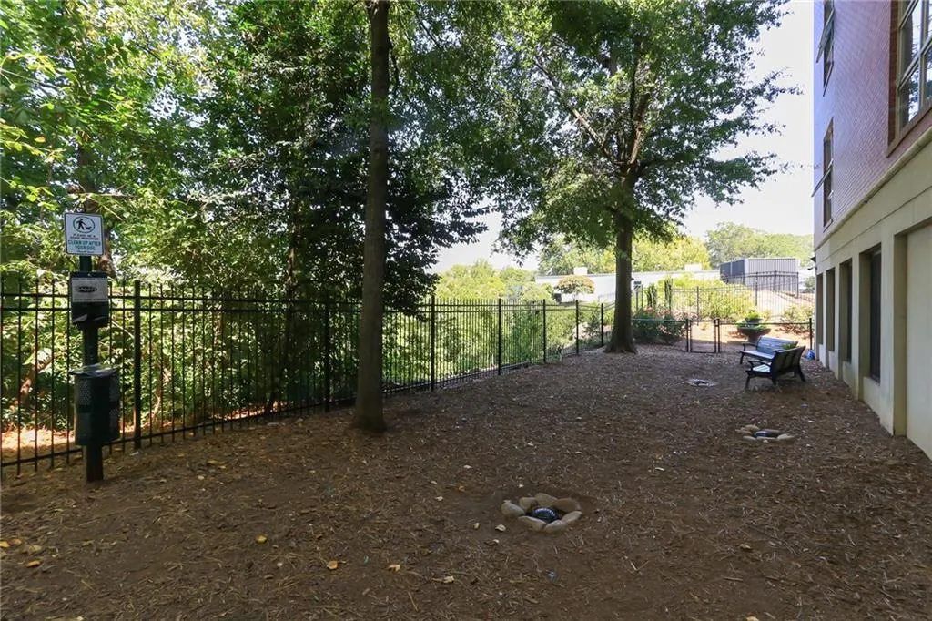 560 Dutch Valley Road Ne Unit 2403, Atlanta, Georgia 30324, 1 Bedroom Bedrooms, ,1 BathroomBathrooms,Residential,For Sale,560 Dutch Valley Road Ne Unit 2403,7647550