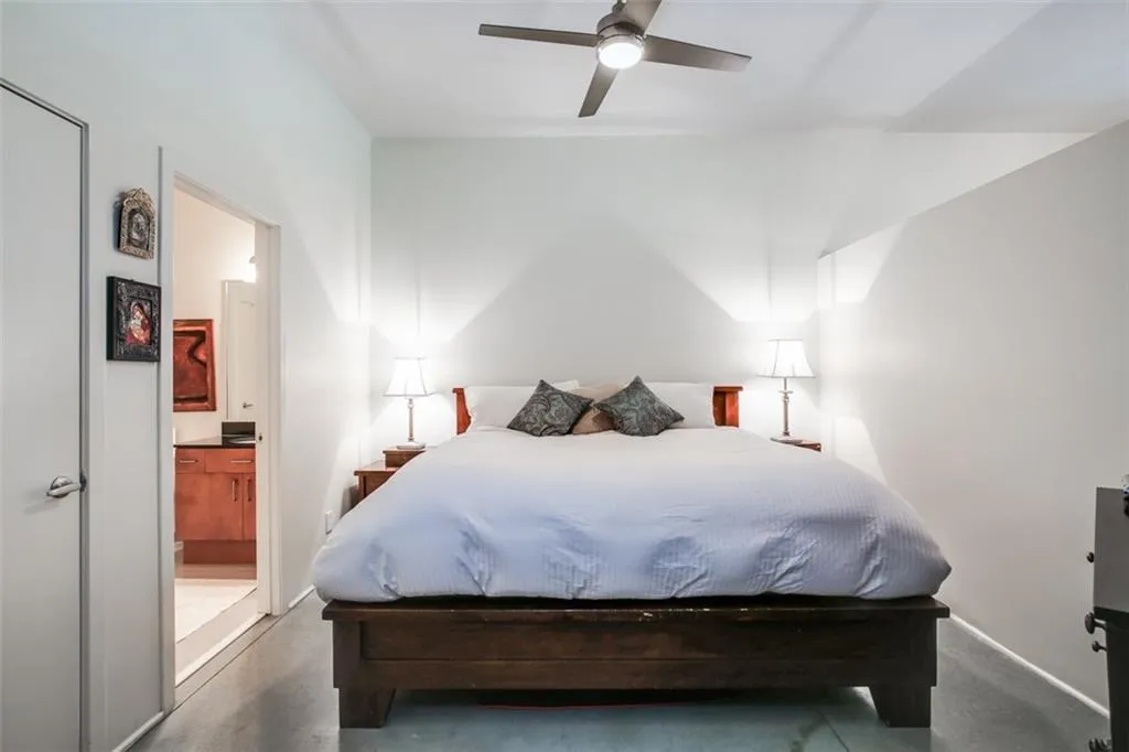 560 Dutch Valley Road Ne Unit 2403, Atlanta, Georgia 30324, 1 Bedroom Bedrooms, ,1 BathroomBathrooms,Residential,For Sale,560 Dutch Valley Road Ne Unit 2403,7647550